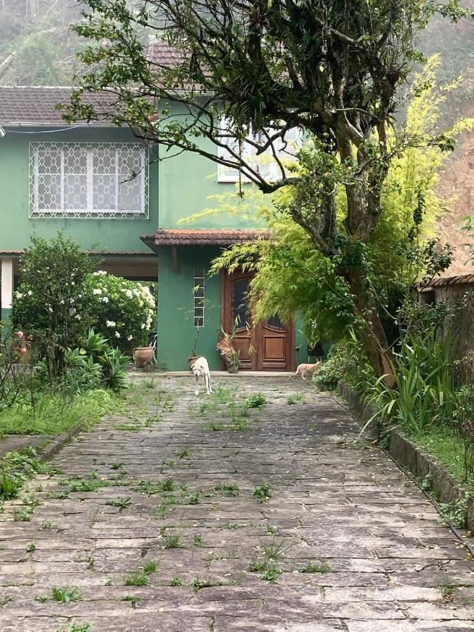 Casa Verde Em Petropolis Hotel Buitenkant foto
